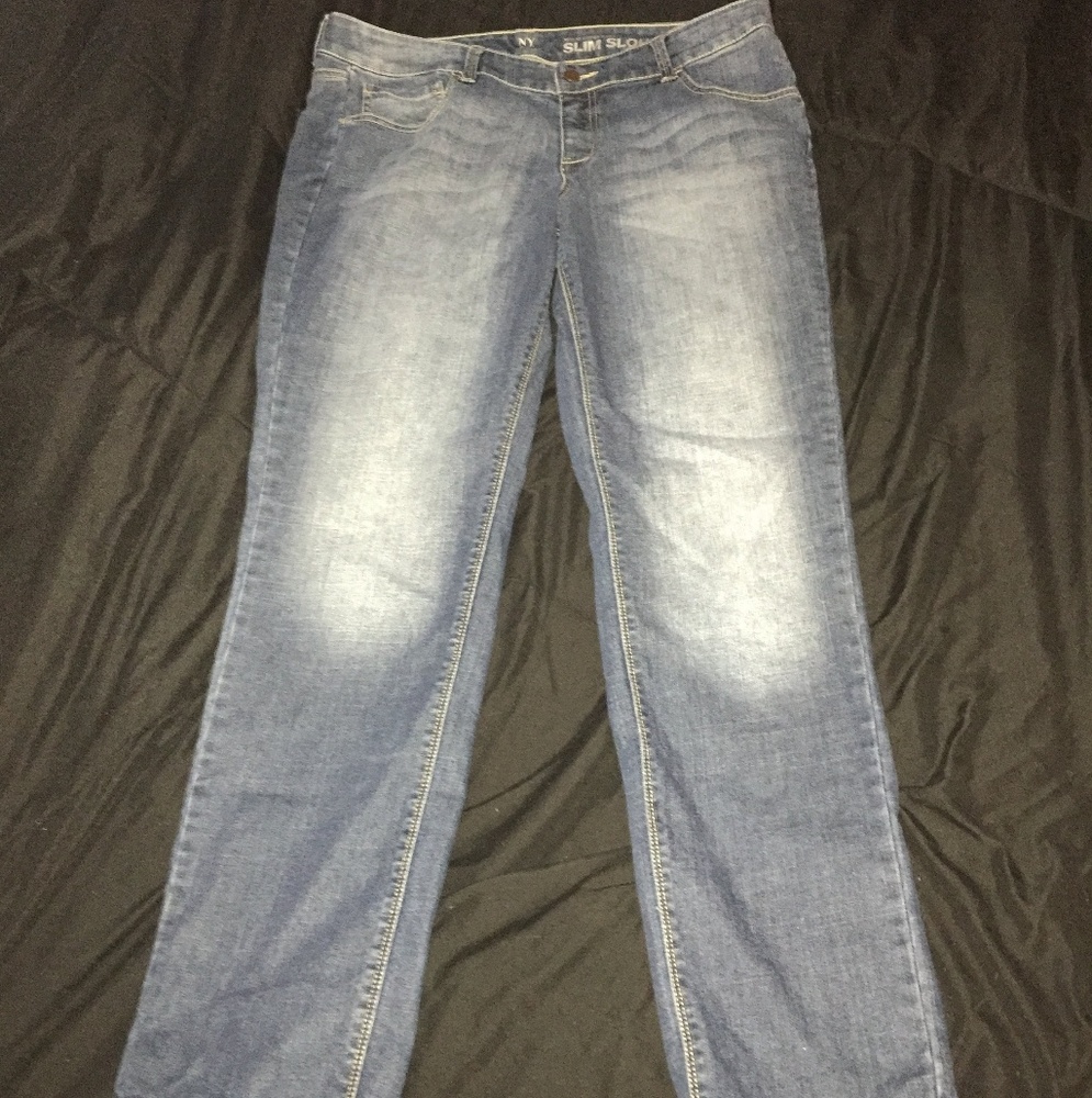 NYC 14 Slim Slouch blue jeans